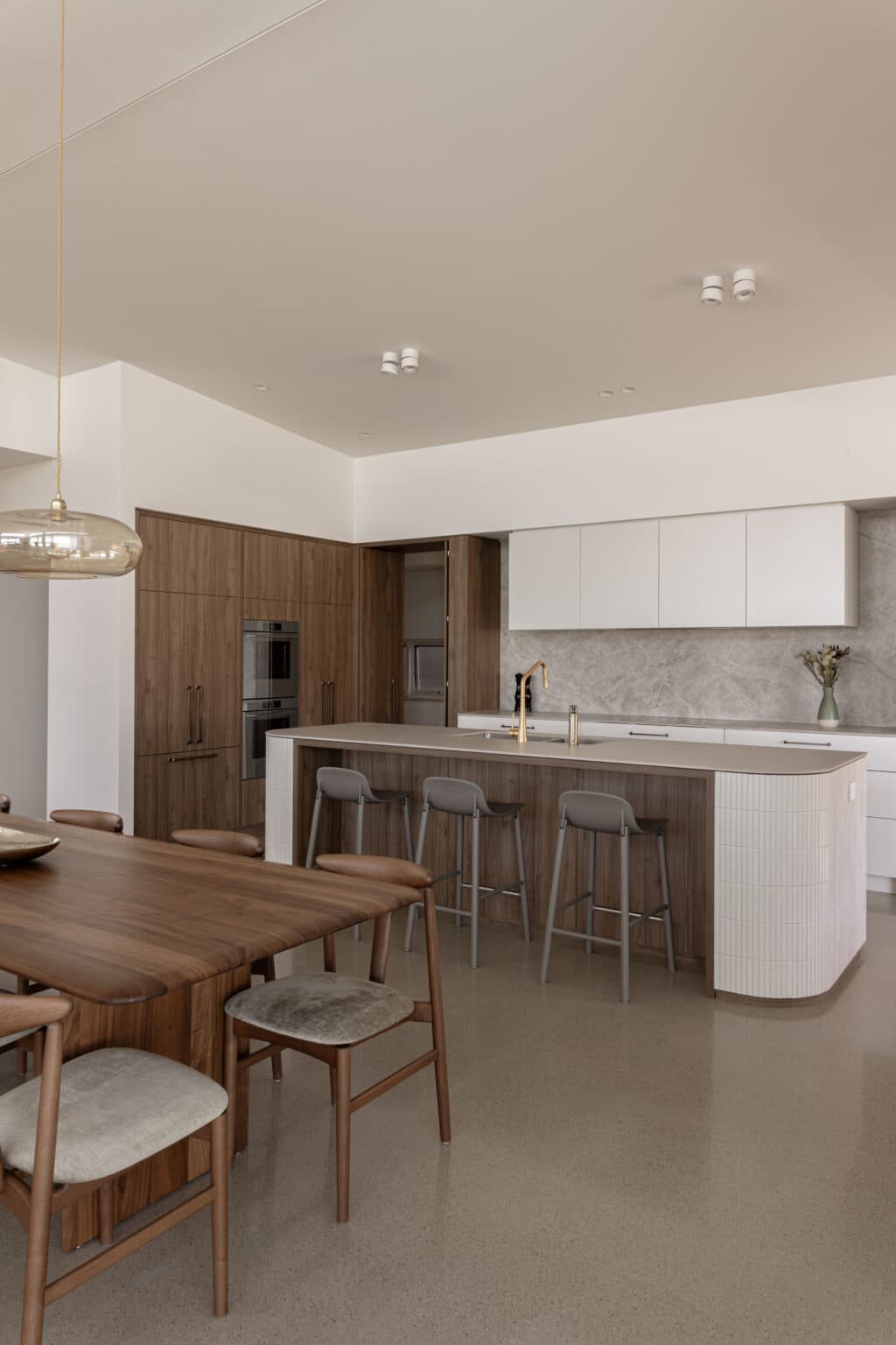 Horizon gallery image