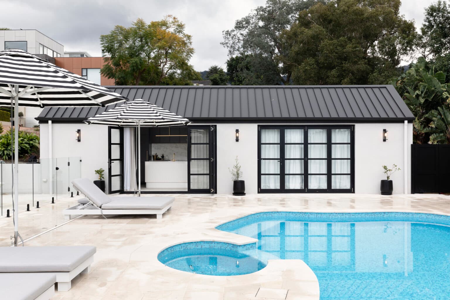 Poolhouse project image